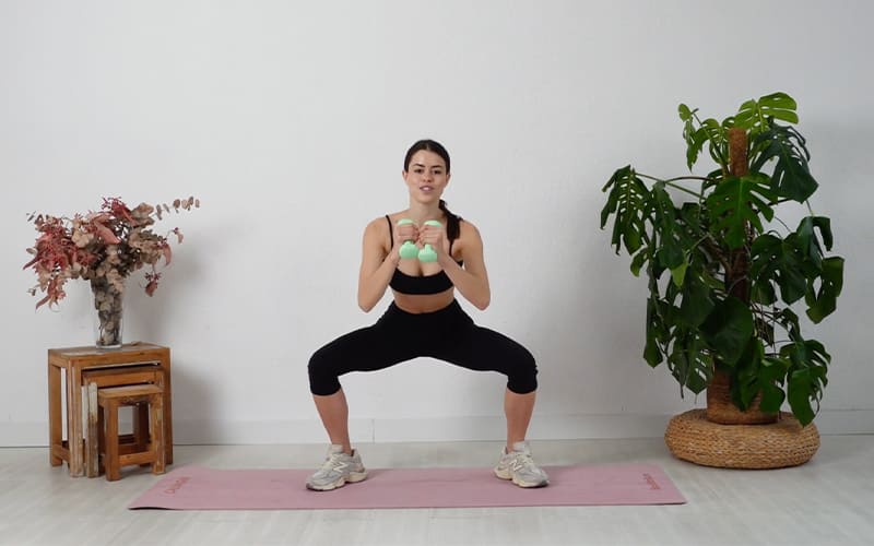 Tren inferior intenso con mancuernas