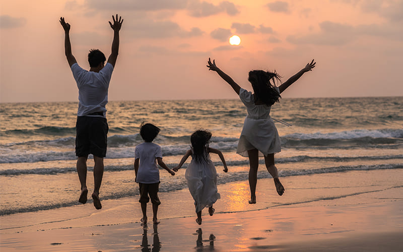 Destinos ideais para viajar com seus filhos neste verão