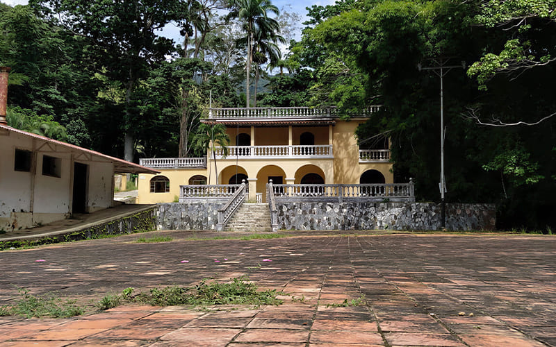 Quinta Pimentel: memoria cafetalera entre montañas