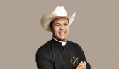 Padre Alessandro Campos