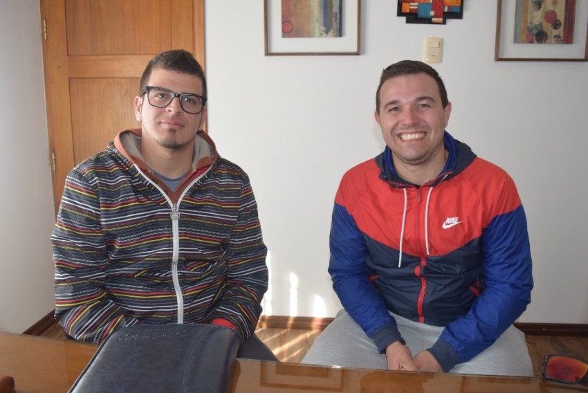 cap-claudio-y-jonha2web.jpg