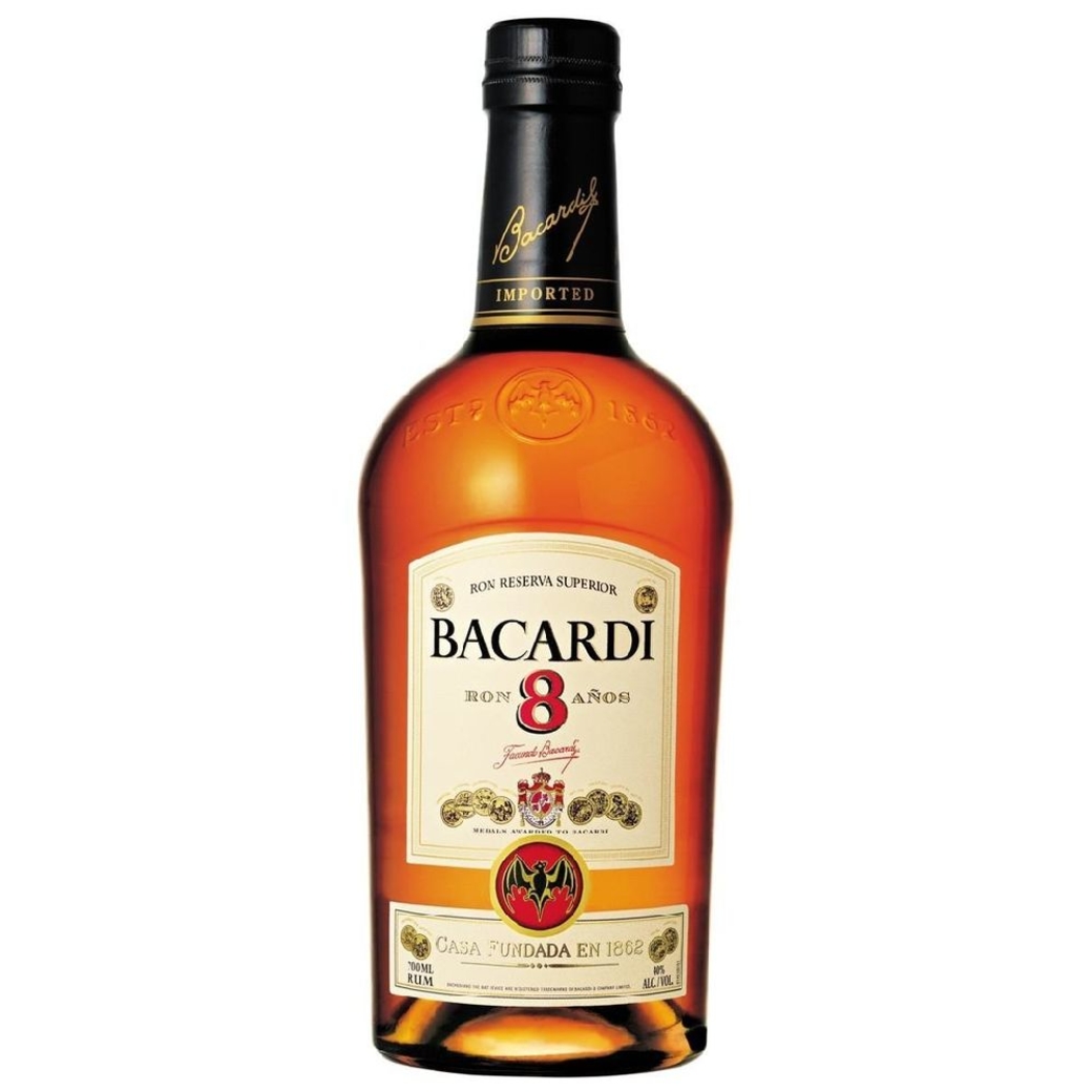 Ron Bacardi 8 años 750cc