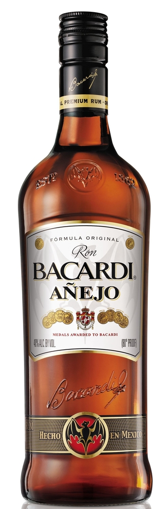 Ron Bacardi Añejo 750cc