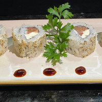 Uramaki (4 unidades)