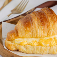 Croissant egg