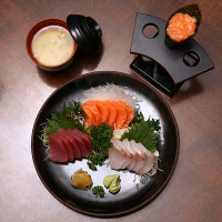 商务刺身套餐 / SASHIMI EXECUTIVO