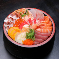特色散寿司  /  TIRASHIZUSHI ESPECIAL