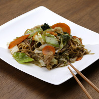 日式炒面蔬菜 / YAKISOBA LEGUMES