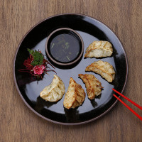 三文鱼饺子  (5个) /  GYOZA DE SALMÃO (5 UNIDADES)