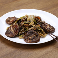 半份日式炒面混合蘑菇 / YAKISOBA MIX DE COGUMELOS MEIA PORÇÃO
