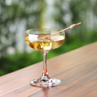 干马提尼 六 / DRY MARTINI COM GIN ROKU