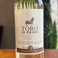 半瓶 Toro de Piedra Sauvignon Blanc Meia Garrafa