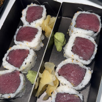Uramaki de atum (8 unidades)