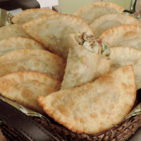 Pastelzinhos de carne com queijo 