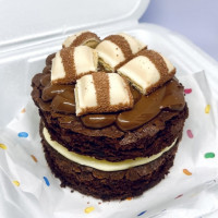Brownie Cake Kinder Bueno