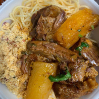 costela com batata ou mandioca