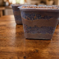 Bolo no pote de brigadeiro 