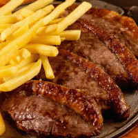 Picanha fatiada com fritas 
