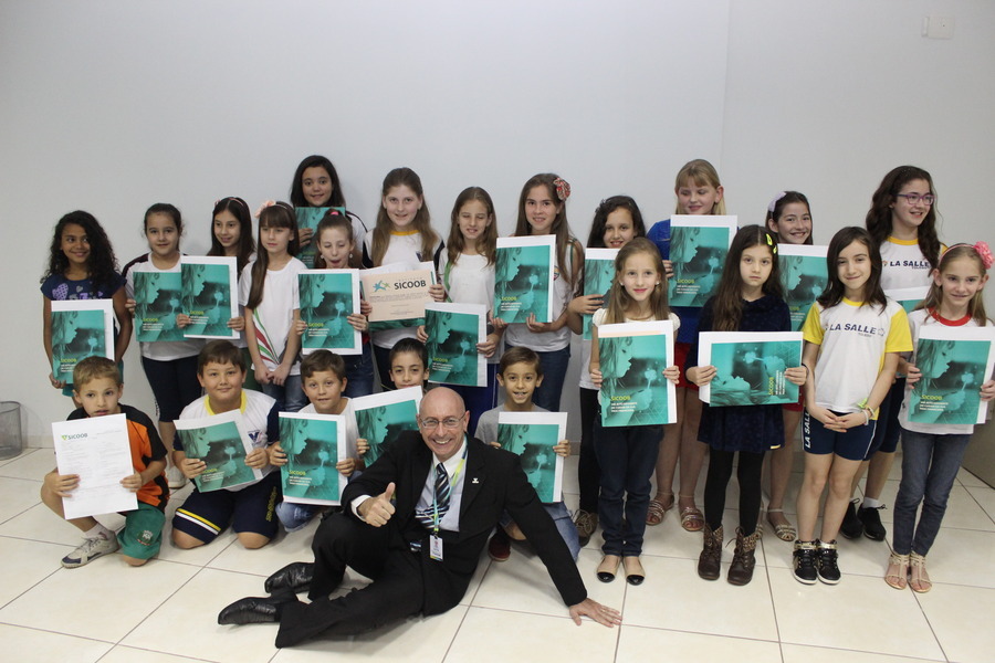 Turminha premiada e o instrutor airton