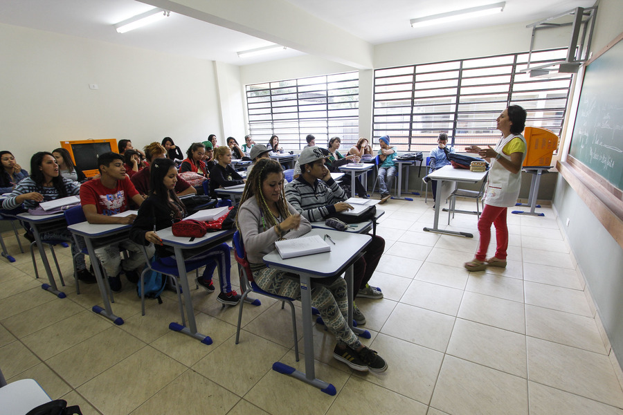 Escola estadual
