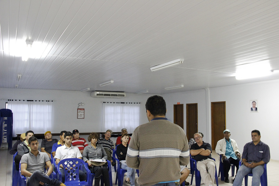 Reuni%c3%a3o sobre mudan%c3%a7a de vias 041215 foto fabio ulsenheimer 00
