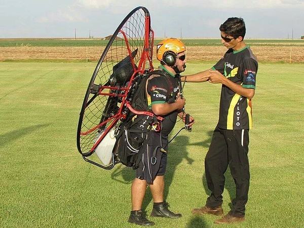 Paramotor1