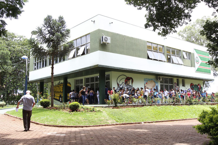 As inscri%c3%a7%c3%b5es para os cursos reuniu muitos interessados no ano passado carlos rodrigues 01 0 %281%29