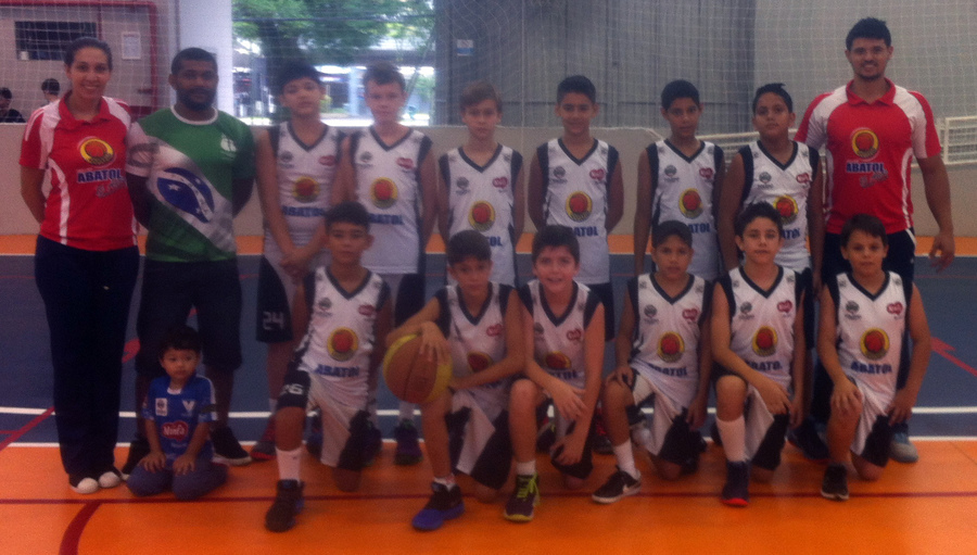 Abatol 2 sub 12 que conquistou o 3 lugar.