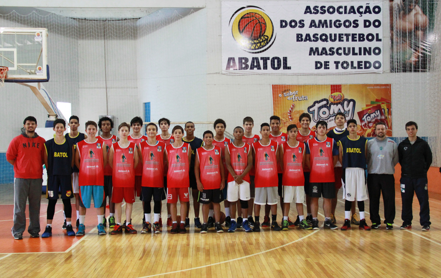 Treinamento sele%c3%a7%c3%a3o paranaense de basquetebol sub 14