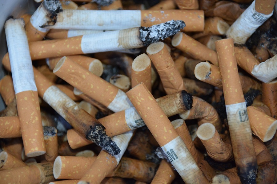 Cigarettes 1221102 1920