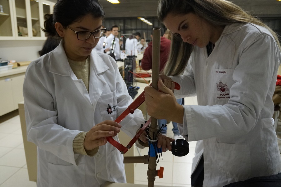 Foguetes laboratorio %2833%29