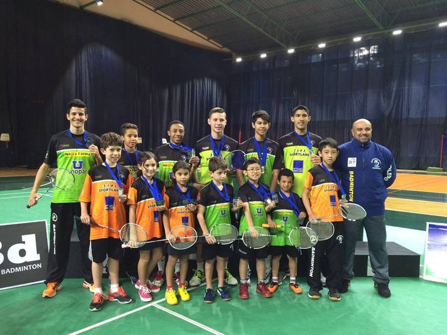 Badminton