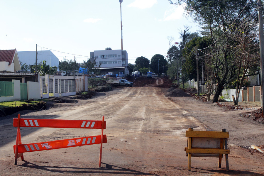Prolongamento rua almirante tamandar%c3%a9 carlos rodrigues 01