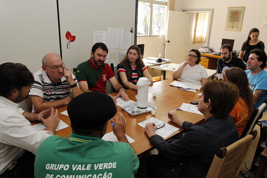 Reuni%c3%a3o sobre a semana farroupilha carlos rodrigues 05