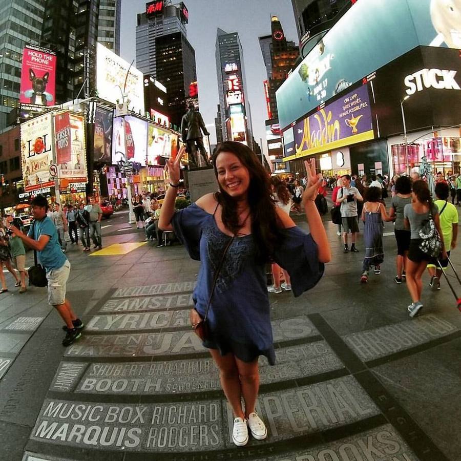 Larissa ny