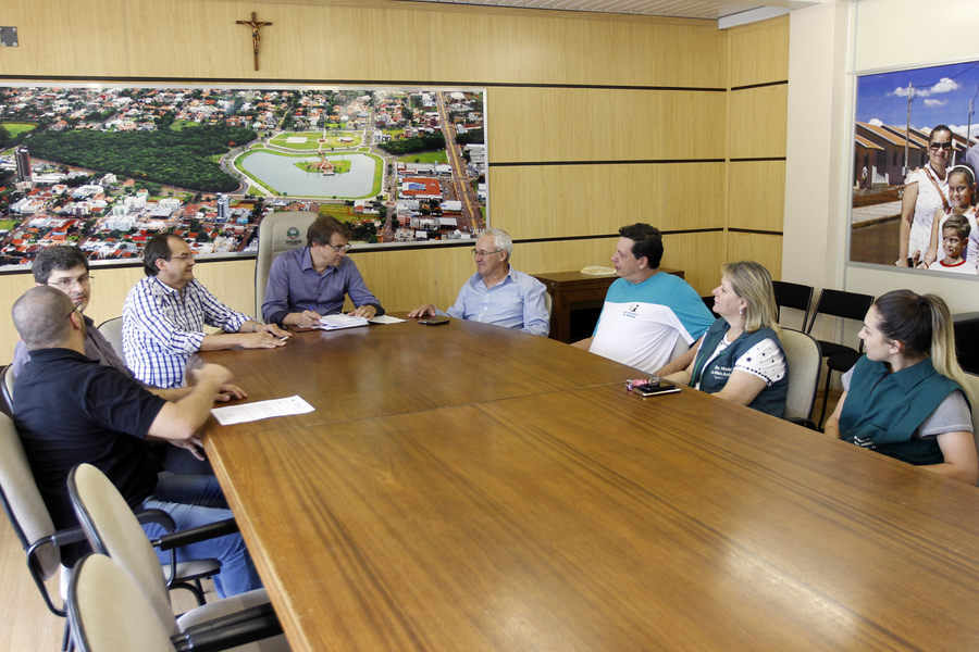 Prefeitura de toledo aditiva contrato para tratamento de animais  %284%29