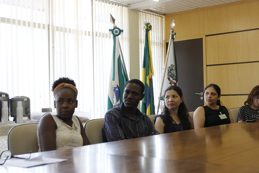 P cadastramento de estrangeiros