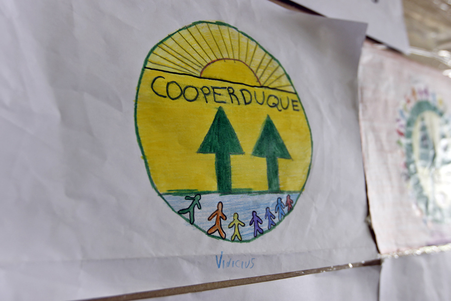 Funda%c3%a7%c3%a3o cooperduque concordia do oeste.foto anny silva %281%29
