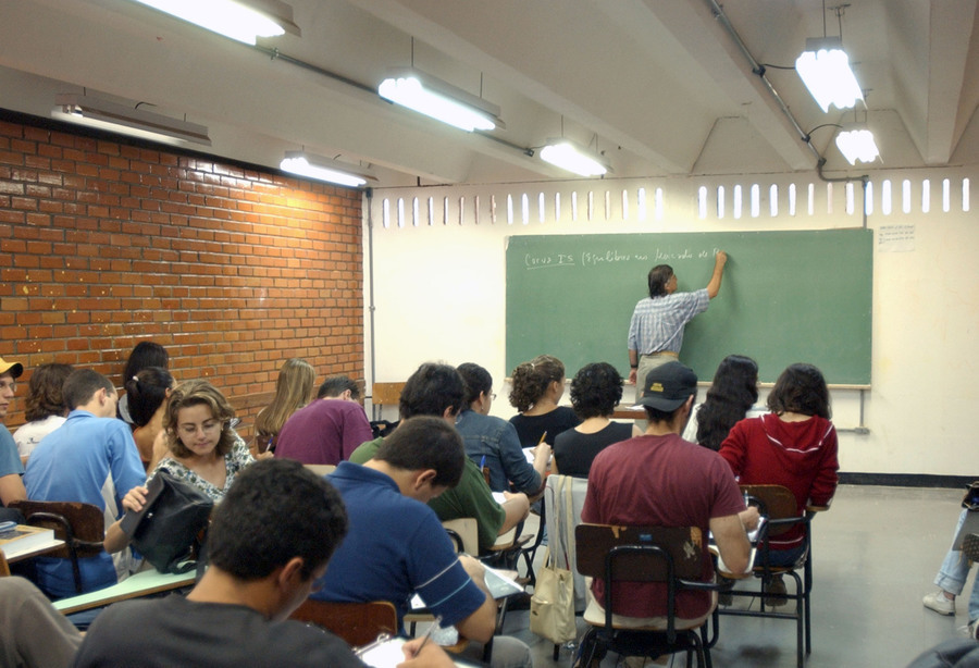 Ensino m%c3%a9dio ag brasil