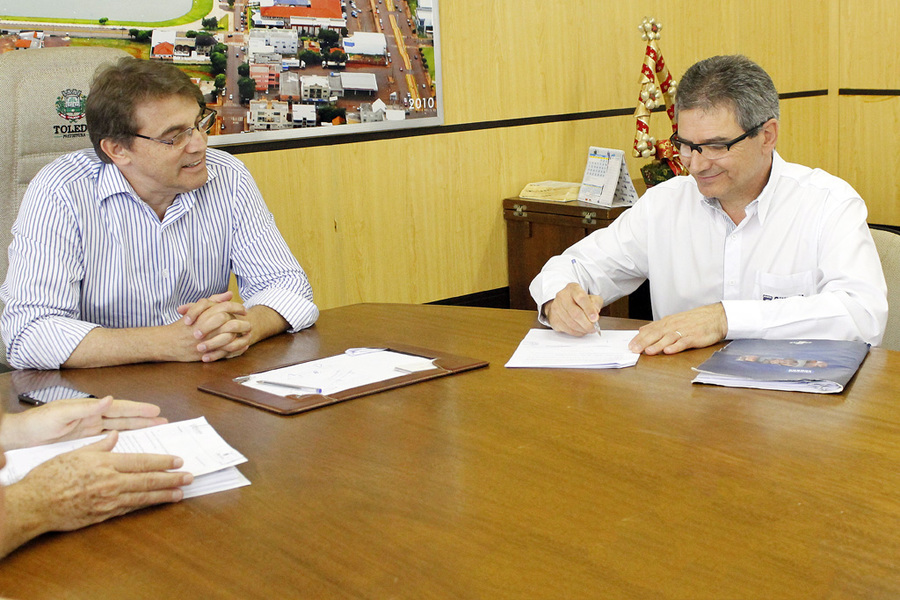 Assinatura convenio garantioeste carlos rodrigues 05