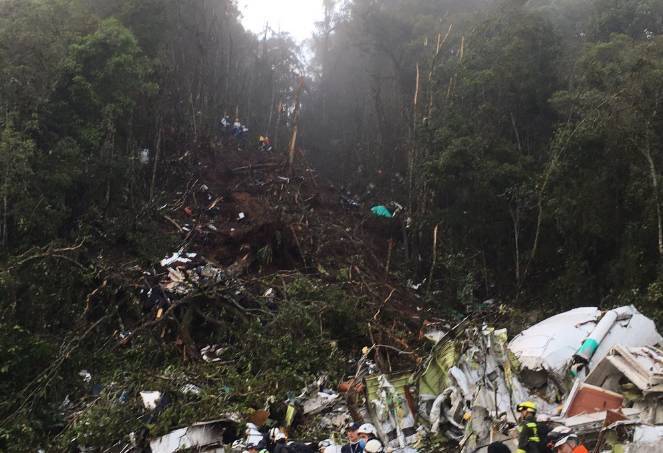 Acidente aviao chapecoense colombia