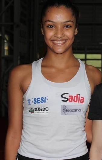 Thaina feroldi %281%29