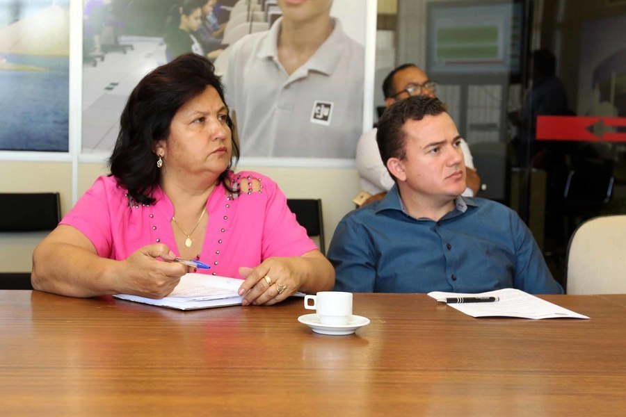 Reuni%c3%a3o com vereadores foto valderi geovani %289%29
