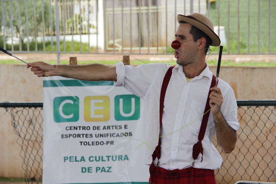 Apresenta%c3%a7%c3%a3o ceu das artes %288%29