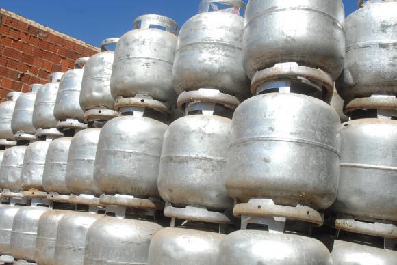Botij%c3%a3o de gas ebc