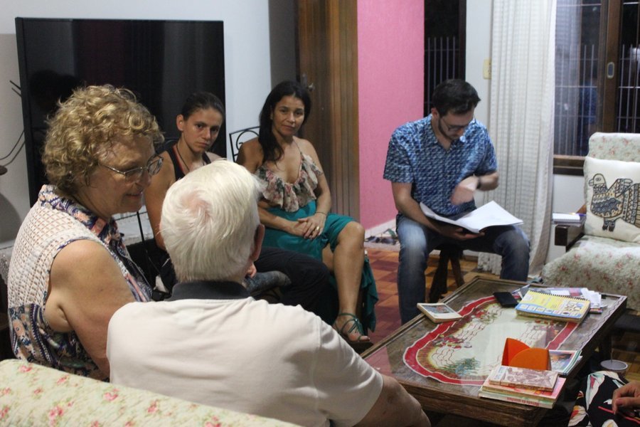 Organizadores discutem detalhes da programa%c3%a7%c3%a3o e pr%c3%a9 lan%c3%a7amento de livro %283%29