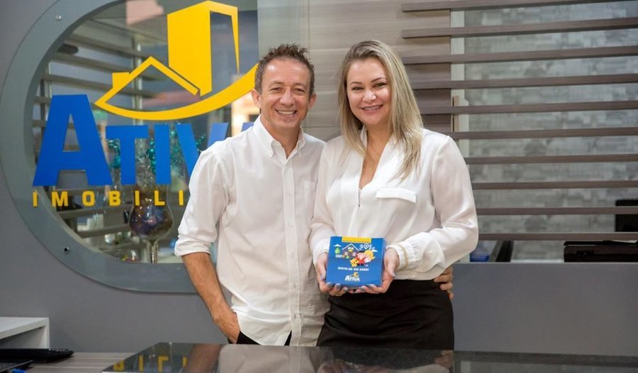 Marcos kern e adriana socios da imobili%c3%a1tia ativa