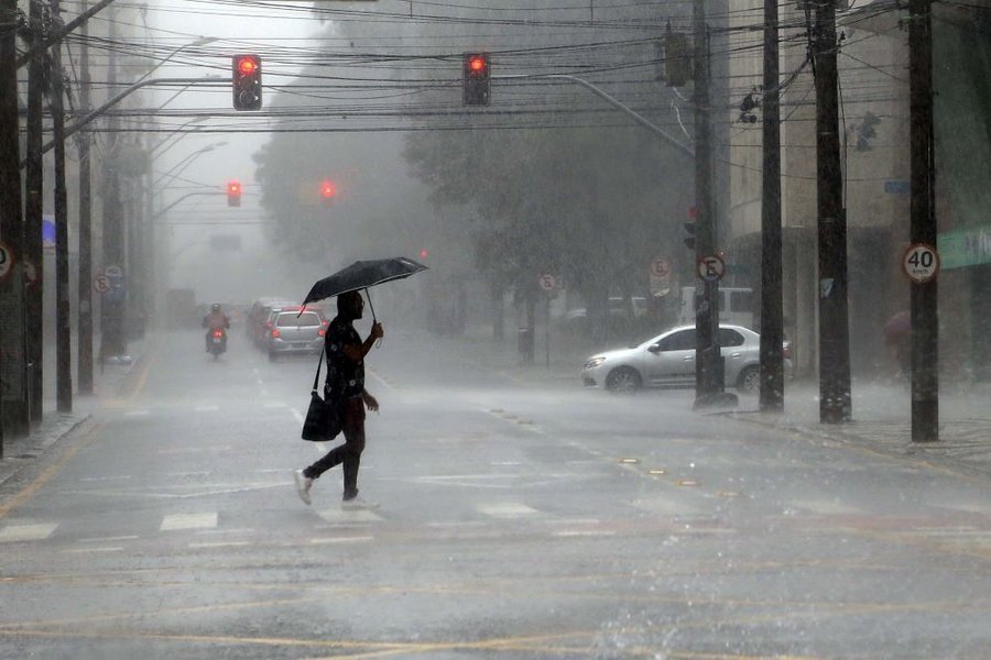 Curitiba  chuva003