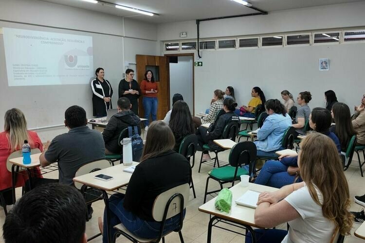 Curso neurodivergentes escola de governo edecir queiroz 04 0