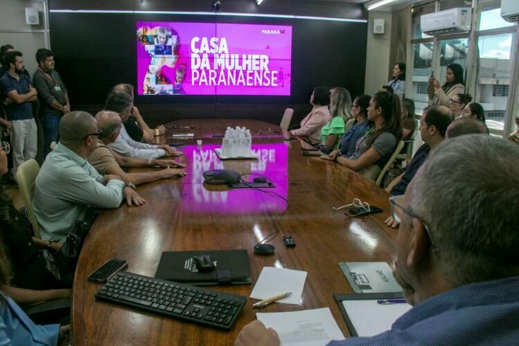 Assinatura casa da mulher carlos rodrigues 1